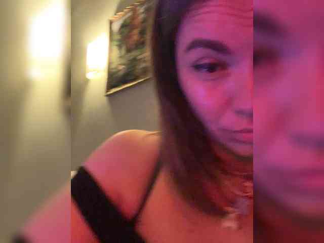ElizavetaCream webcam