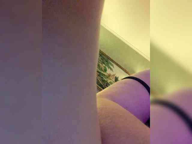 ElizavetaCream webcam