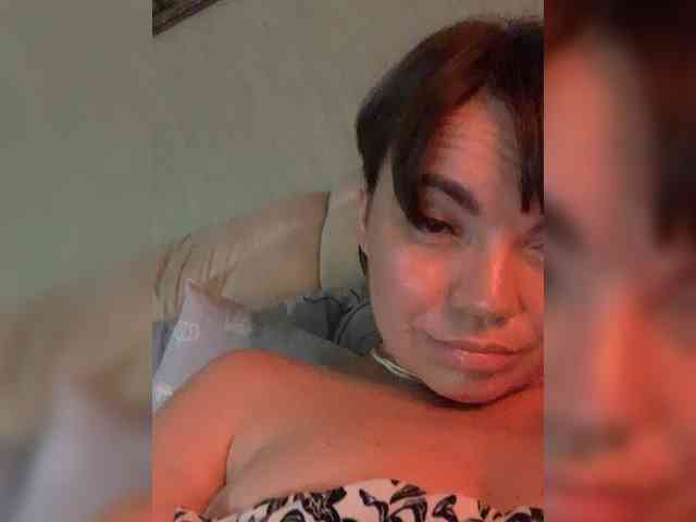 ElizavetaCream webcam
