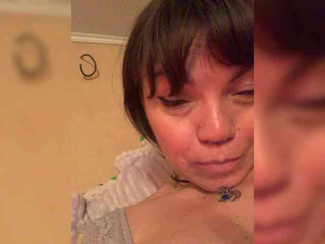 ElizavetaCream webcam