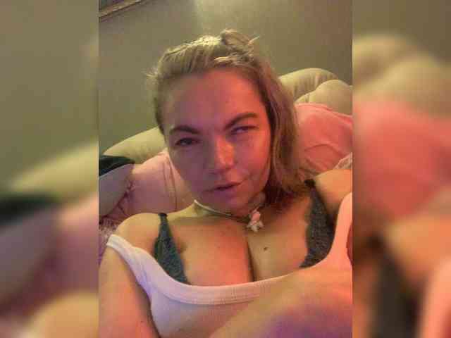 ElizavetaCream webcam