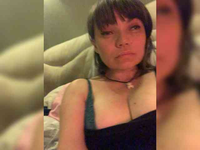 ElizavetaCream webcam
