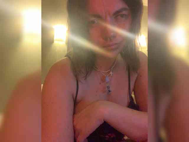 ElizavetaCream webcam