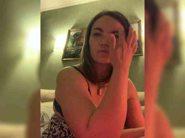 ElizavetaCream webcam