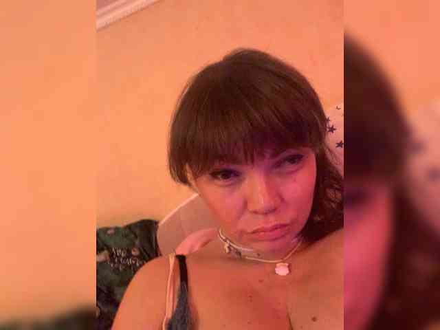 ElizavetaCream webcam