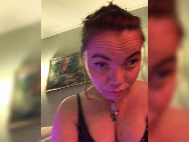 ElizavetaCream webcam