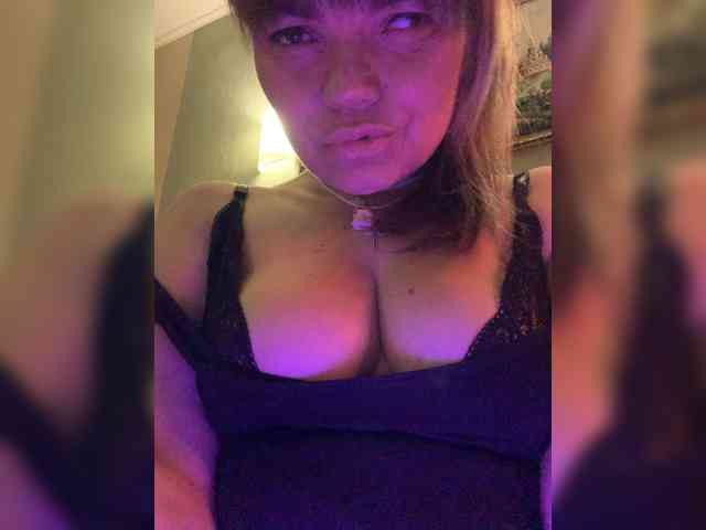 ElizavetaCream webcam