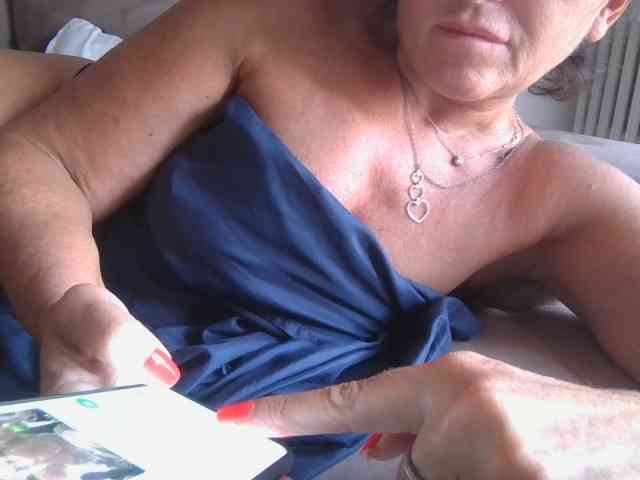 Althea000 webcam