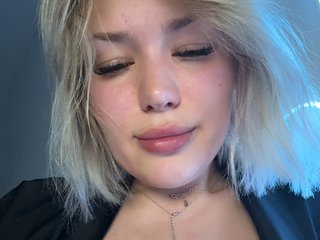 Eva-Kitty1 Porn Show