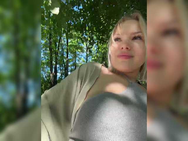 Eva-Kitty1 live cam