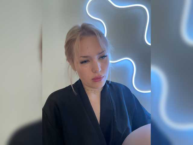 Eva-Kitty1 live cam on BongaCams