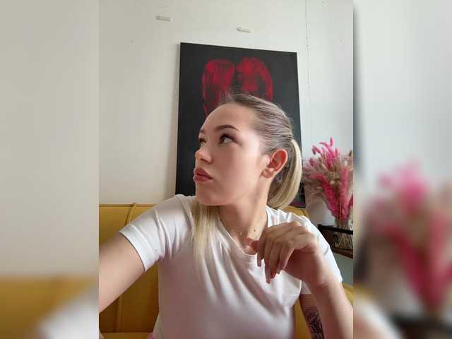 видео Eva-Kitty1