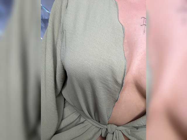 Eva-Kitty1 live cam on BongaCams