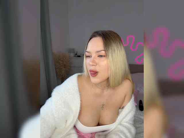 Eva-Kitty1 webcam