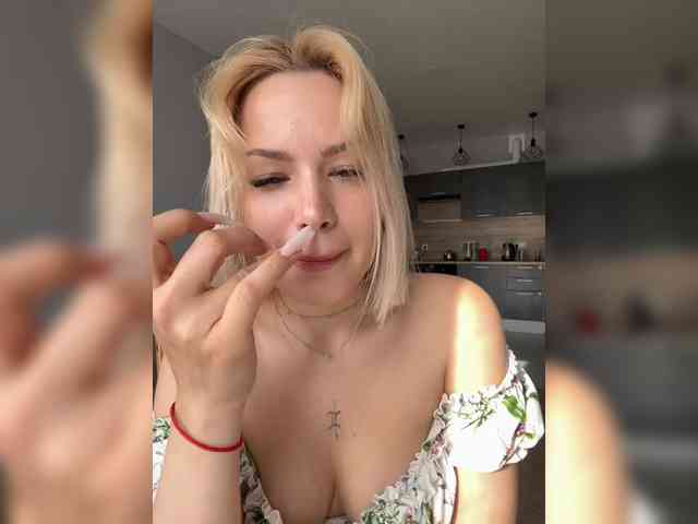 Eva-Kitty1 webcam