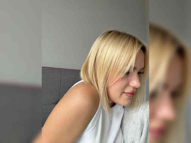Eva-Kitty1 webcam