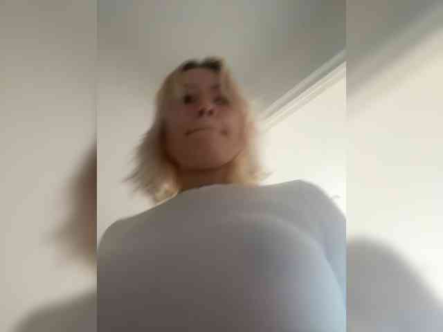 Eva-Kitty1 webcam