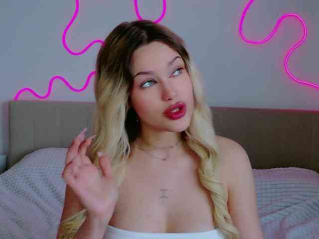 Eva-Kitty1 webcam