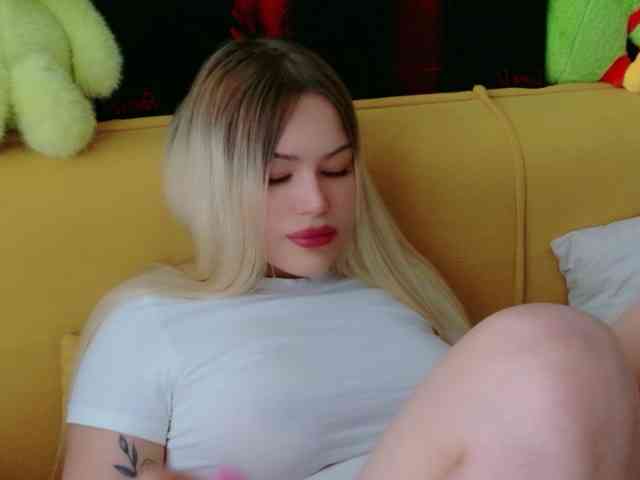 Eva-Kitty1 webcam