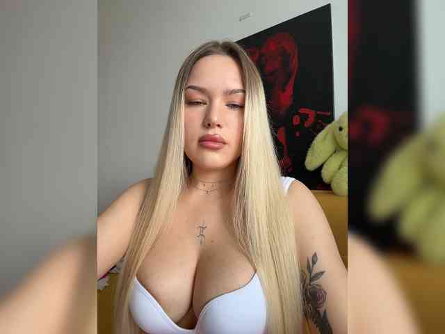 Eva-Kitty1 webcam