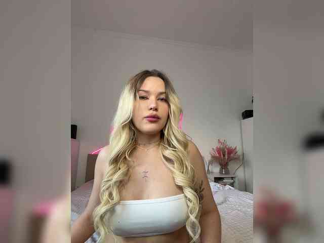 Eva-Kitty1 webcam