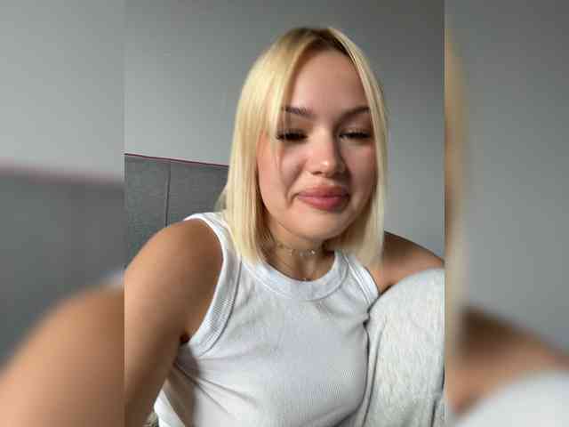 Eva-Kitty1 webcam
