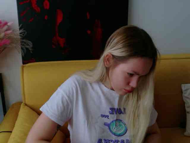 Eva-Kitty1 webcam