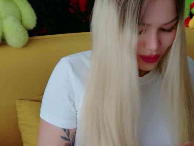 Eva-Kitty1 webcam