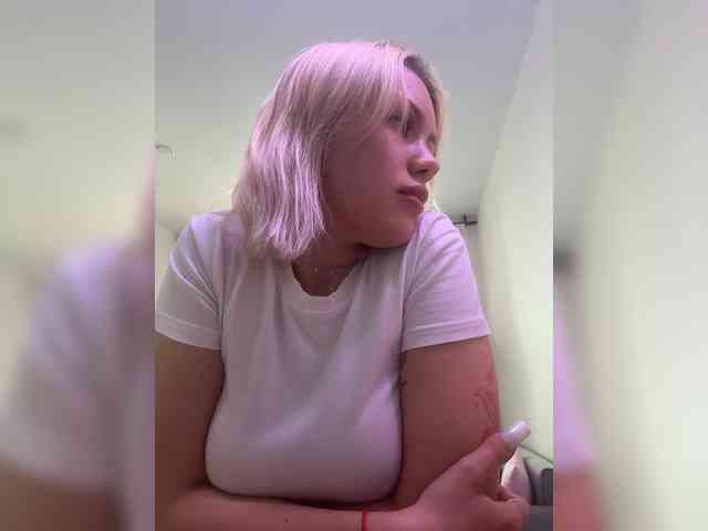 Eva-Kitty1 webcam