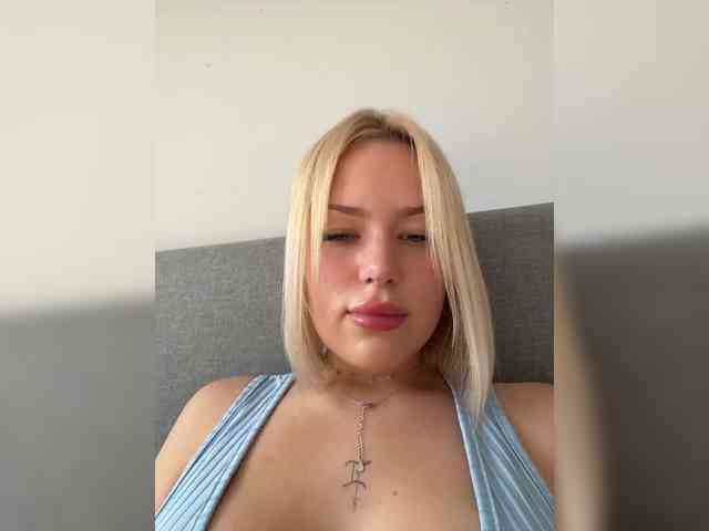 Eva-Kitty1 webcam