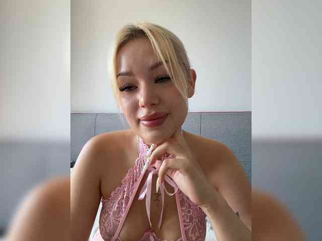 Eva-Kitty1