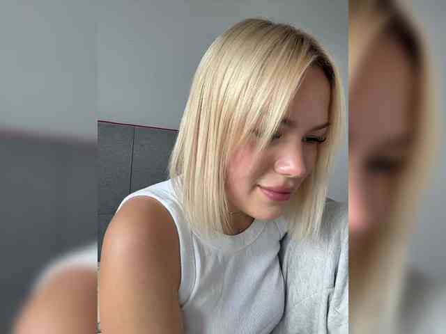 Eva-Kitty1 webcam