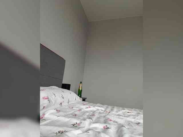 Eva-Kitty1 webcam
