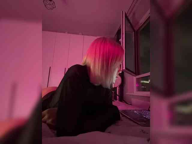 Eva-Kitty1 webcam
