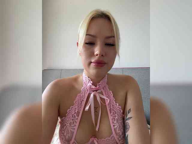 Eva-Kitty1 webcam