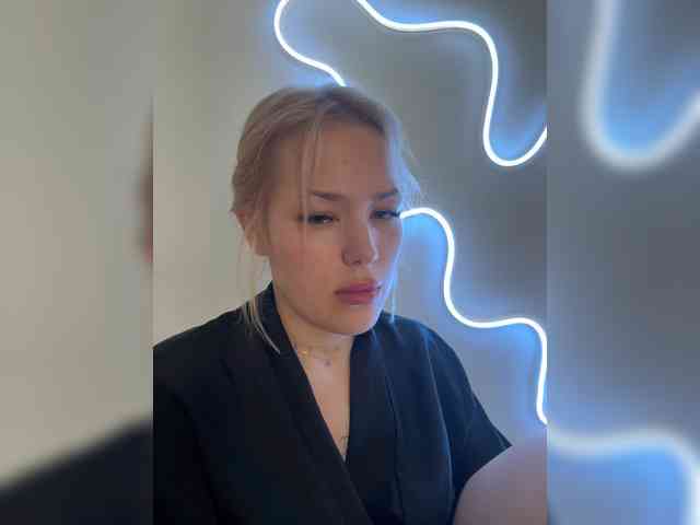 Eva-Kitty1 webcam