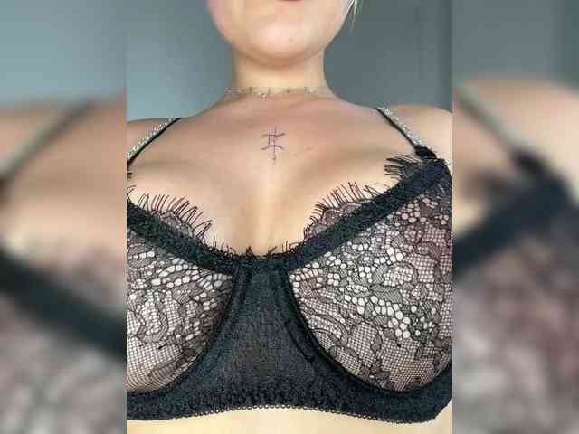 Eva-Kitty1 webcam