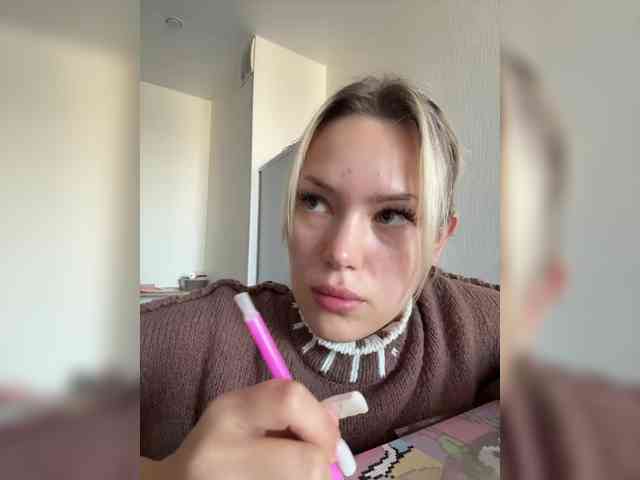 Eva-Kitty1 webcam