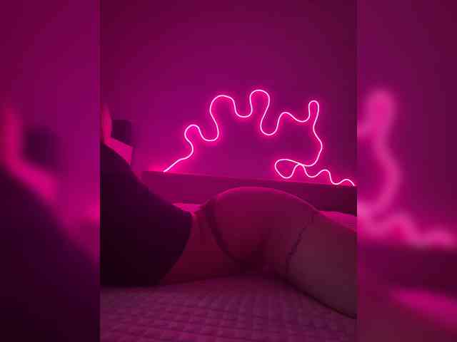 Eva-Kitty1 webcam