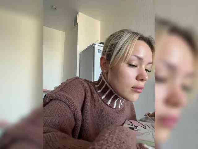 Eva-Kitty1 webcam