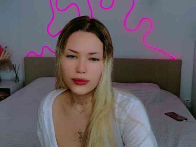 Eva-Kitty1 webcam