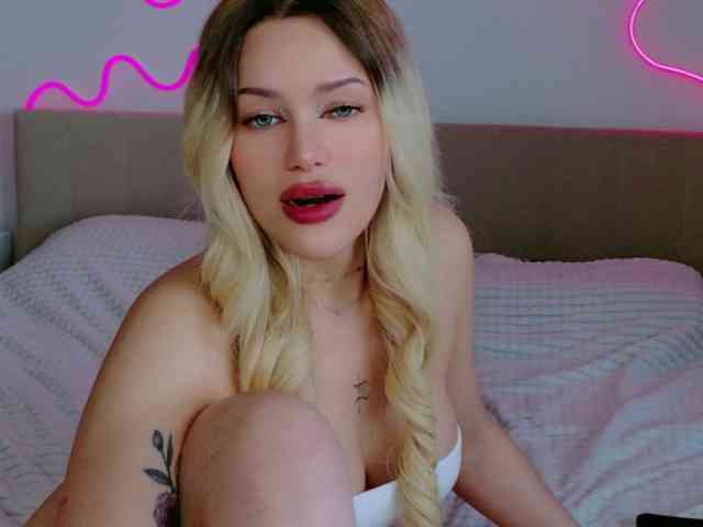 Eva-Kitty1 webcam