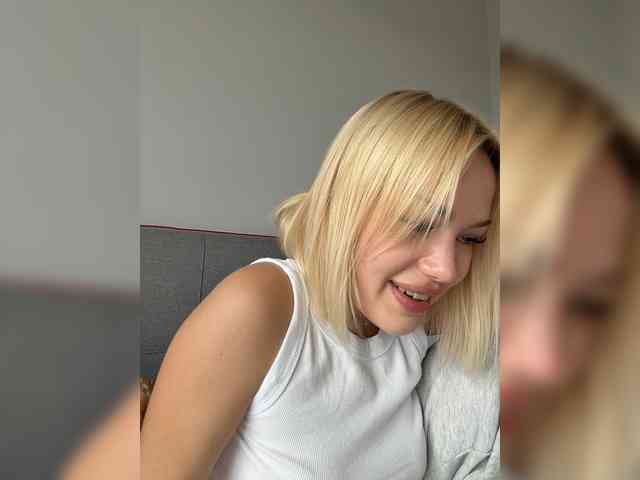 Eva-Kitty1 webcam