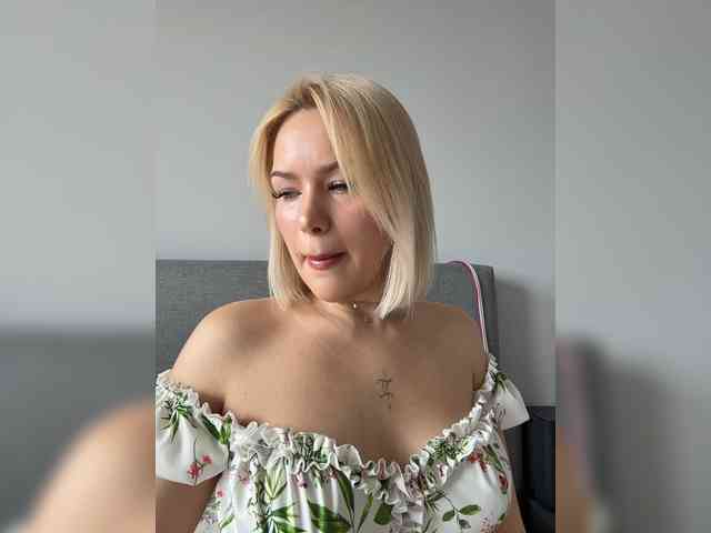 Eva-Kitty1 webcam