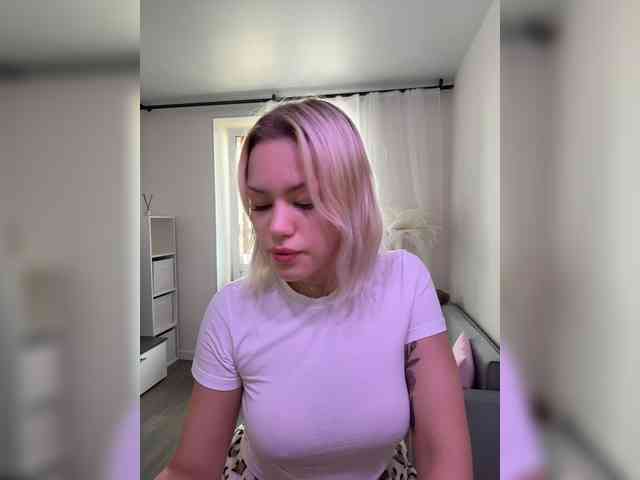 Eva-Kitty1 webcam