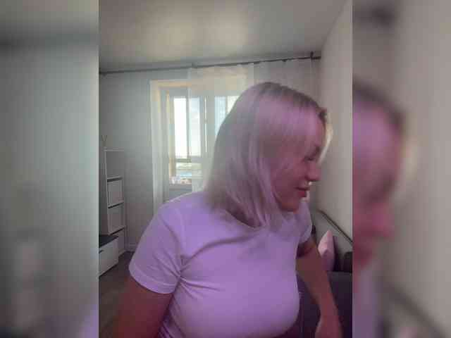 Eva-Kitty1 webcam