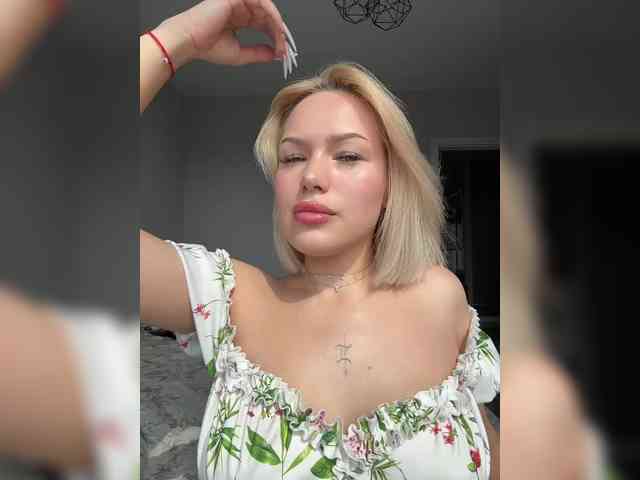 Eva-Kitty1 Sex Cam Show