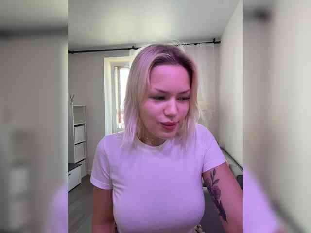 Eva-Kitty1 webcam