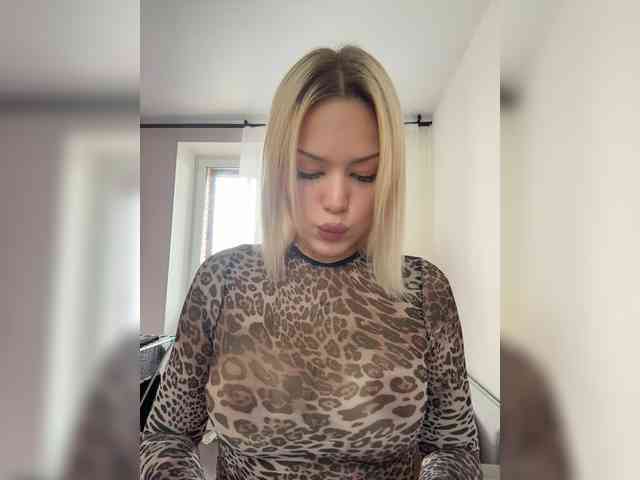 Eva-Kitty1 webcam