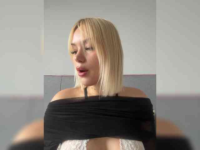 Eva-Kitty1 webcam